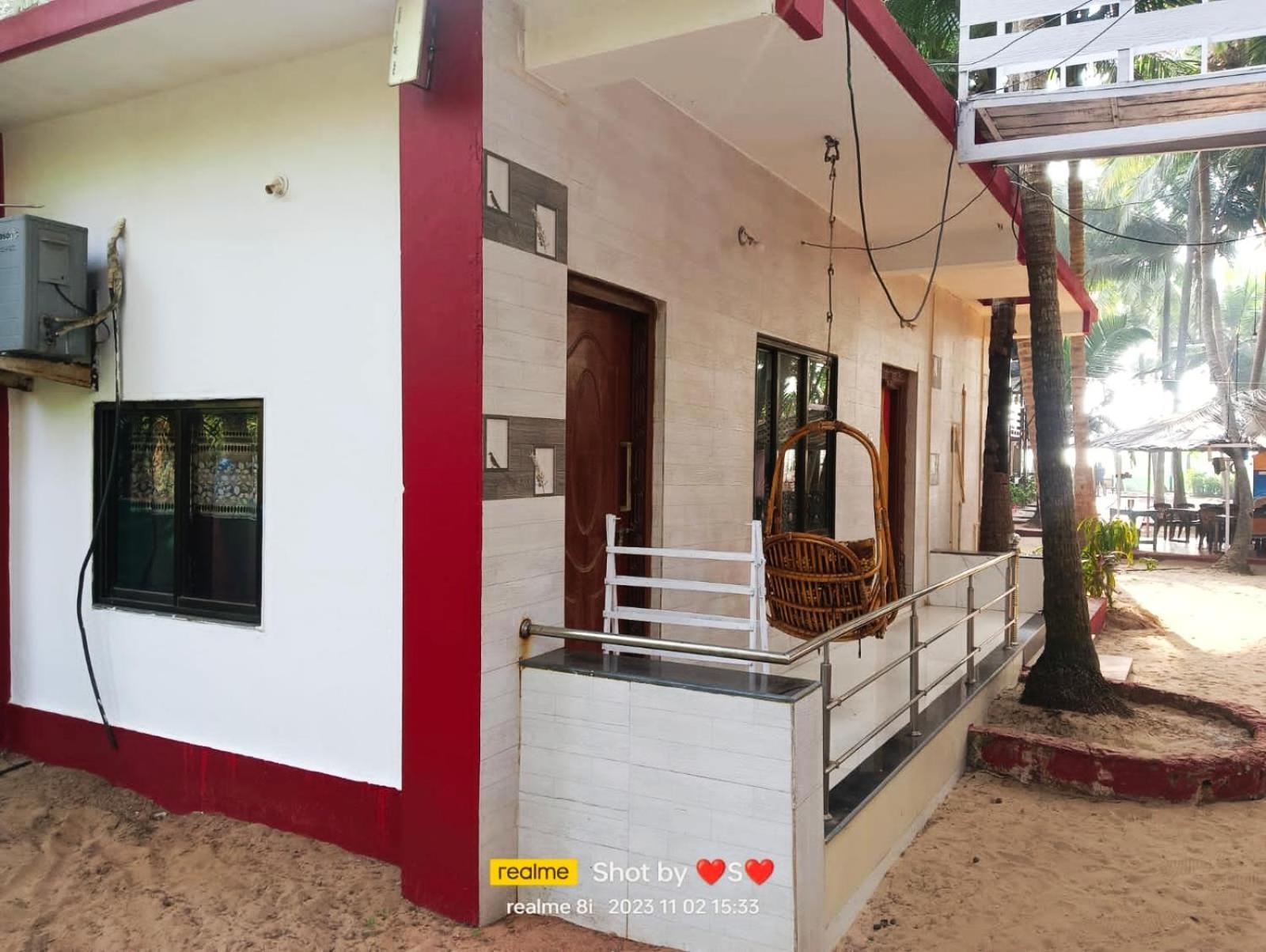 Samant Beach Resort Malvan Exterior photo