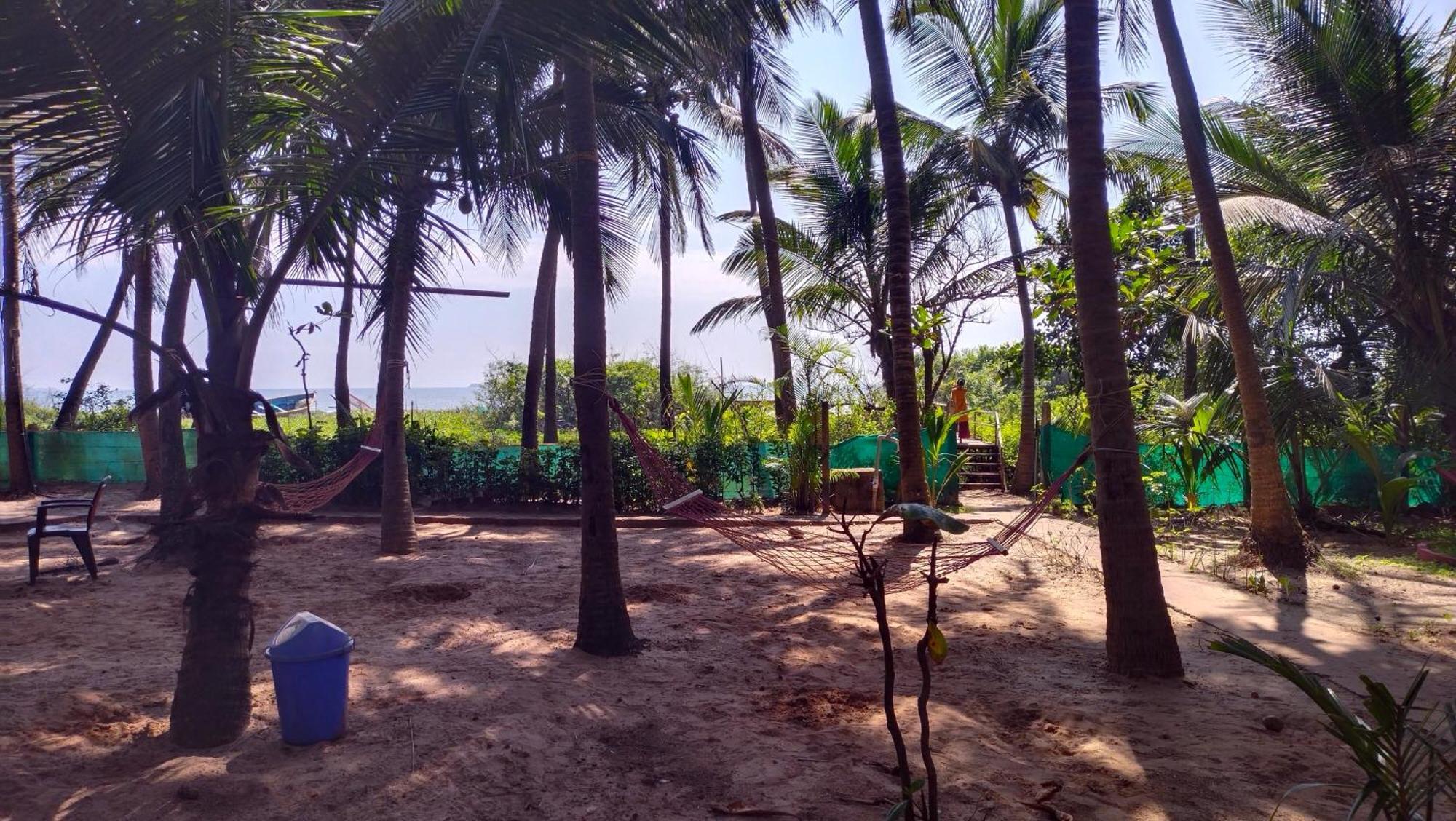 Samant Beach Resort Malvan Exterior photo