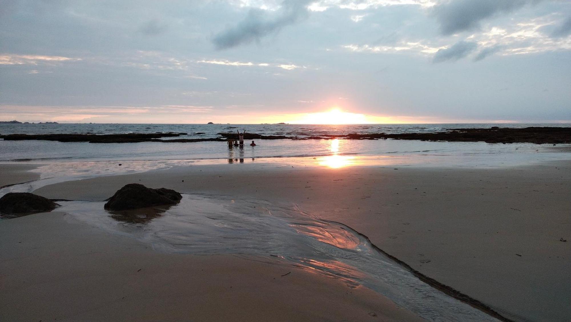 Samant Beach Resort Malvan Exterior photo