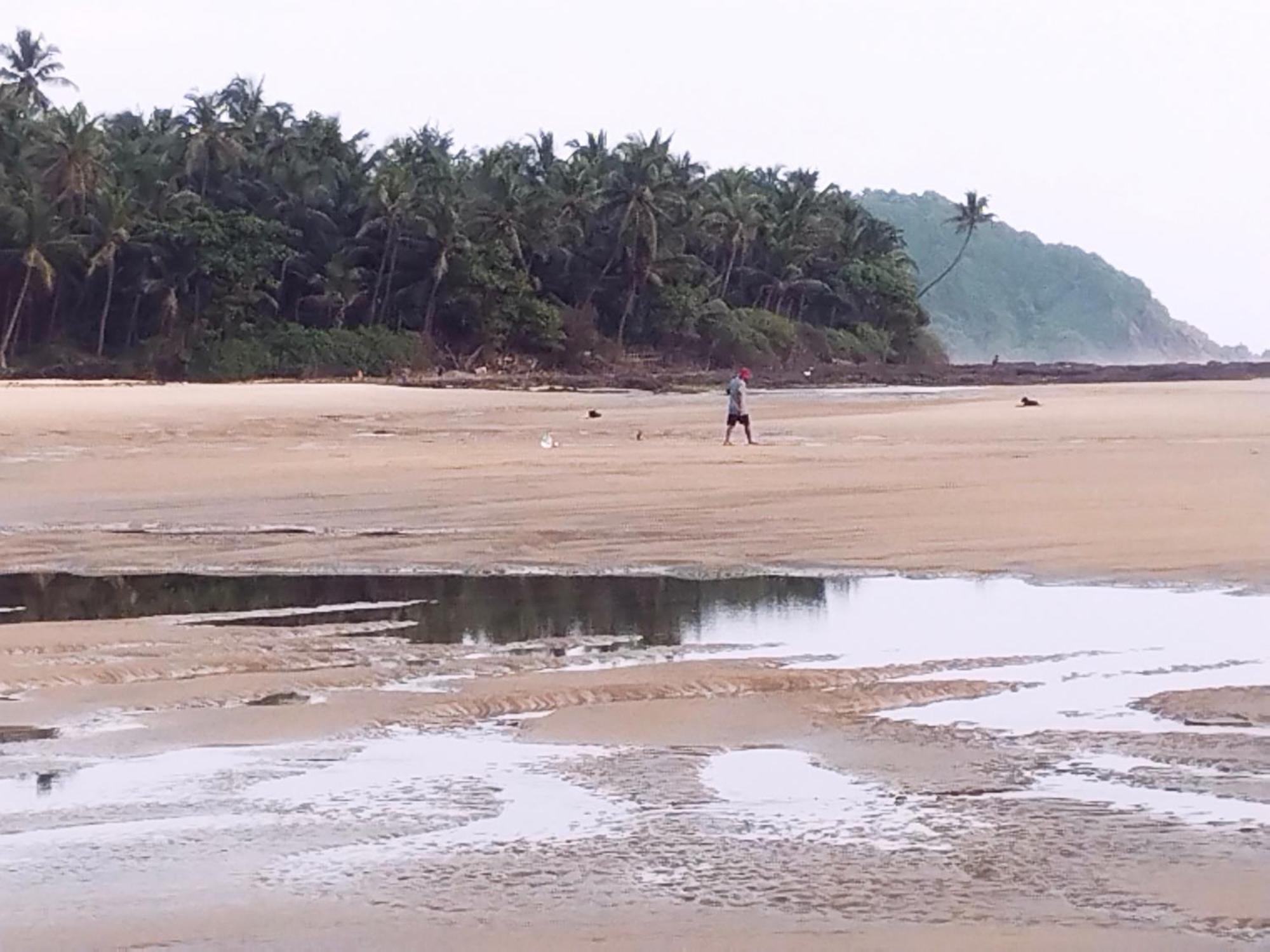 Samant Beach Resort Malvan Exterior photo